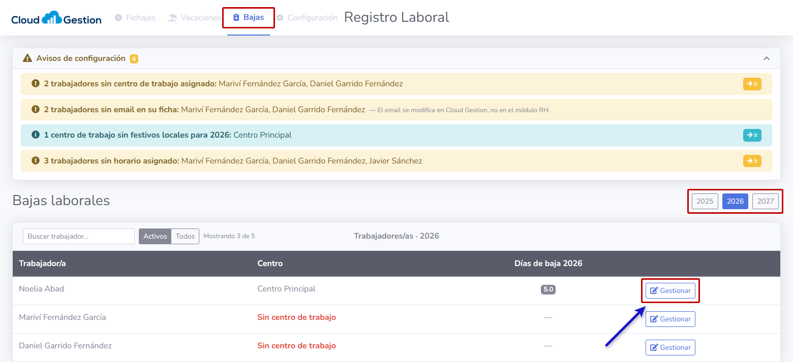 Pestaña Bajas del Registro Laboral con el listado de trabajadores, el selector de año y el botón Gestionar